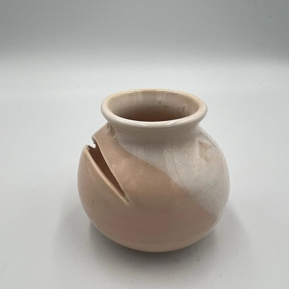 Ceramic Egg Separator Peach White Face Design Kitchen Gadget 3.25